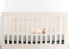 Load image into Gallery viewer, Zara Knit Fitted Crib Sheet

