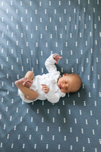 Load image into Gallery viewer, North Knit Fitted Crib Sheet
