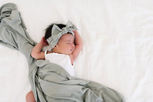 Load image into Gallery viewer, Stone Knit Swaddle Blanket
